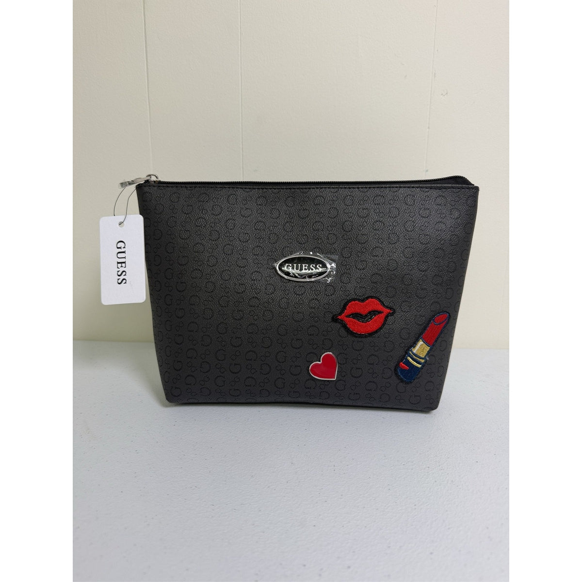 GUESS Makeup Bag Cosmetic Pouch Black Lips Lipstick Heart Patch Logo