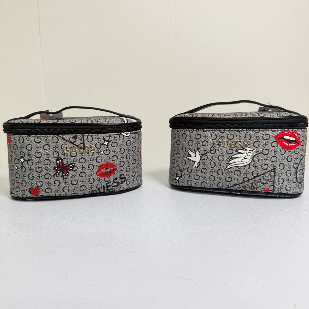 GUESS Crenshaw Travel Cosmetic Makeup Bag Black Graphic NWT