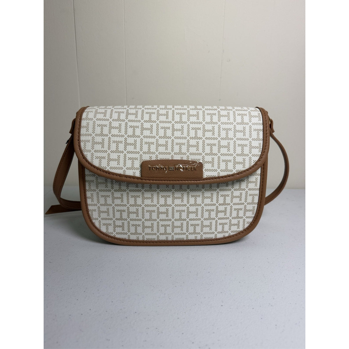 Tommy Hilfiger Monogram Crossbody Bag Zip Logo Shoulder Purse
